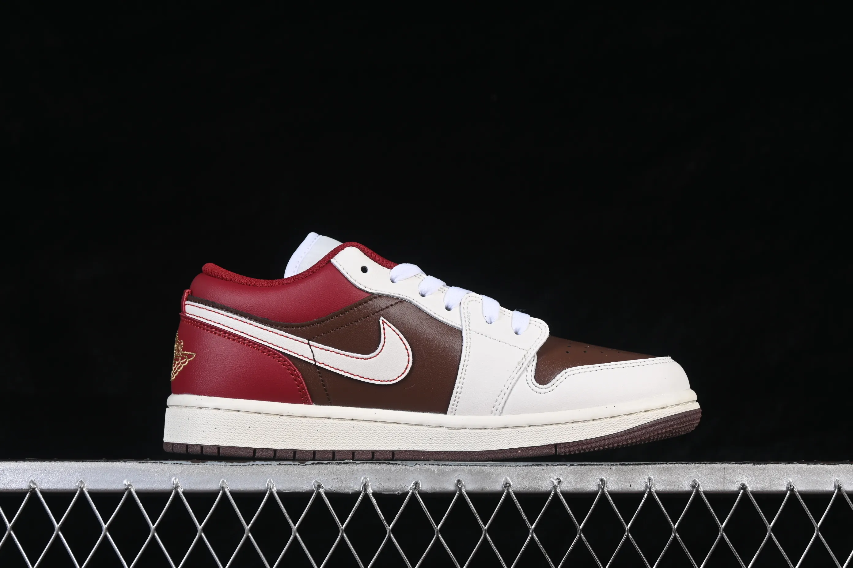 All categories Air Jordan Jordan series basketball shoes Air Jordan 1 Low Air Jordan 1 Low AJ1 Joe 1 Year of the Horse limited low-top cultural casual sneakers IR7600-211